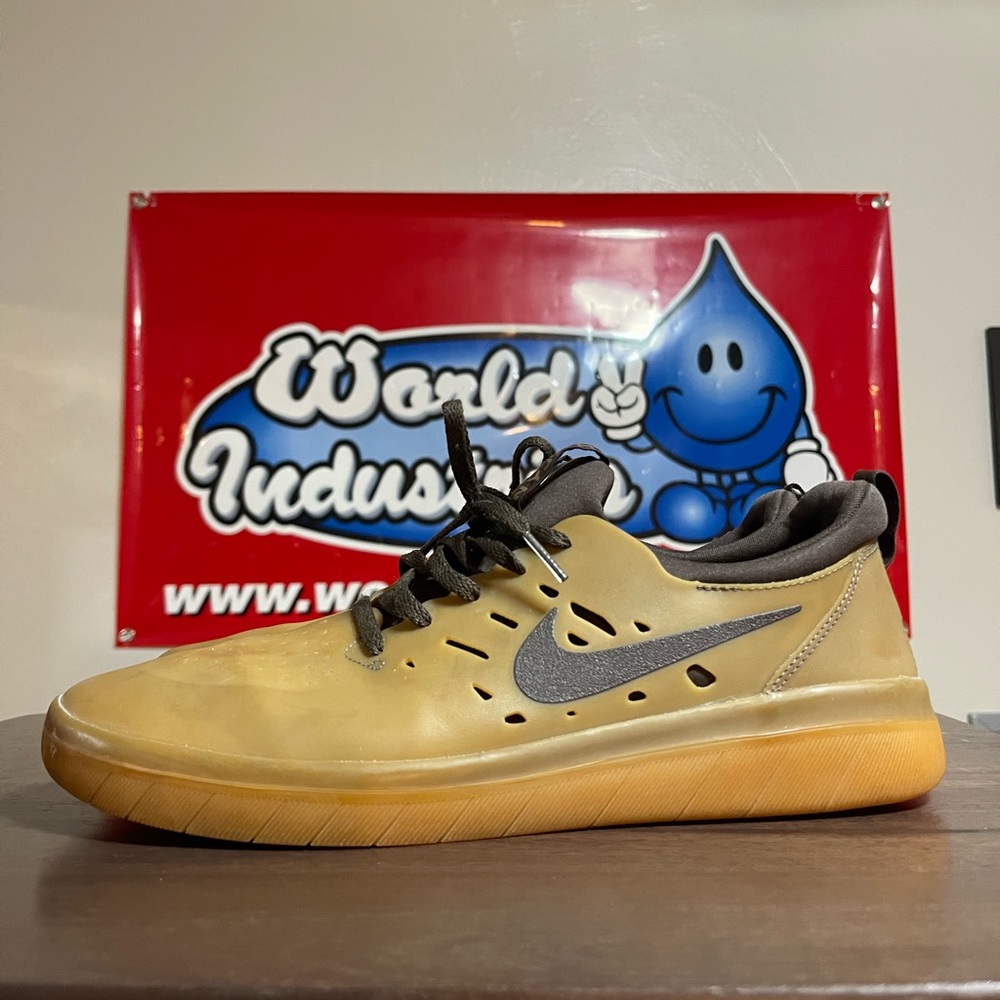 New Nike sb nyjah shoe size 9.5